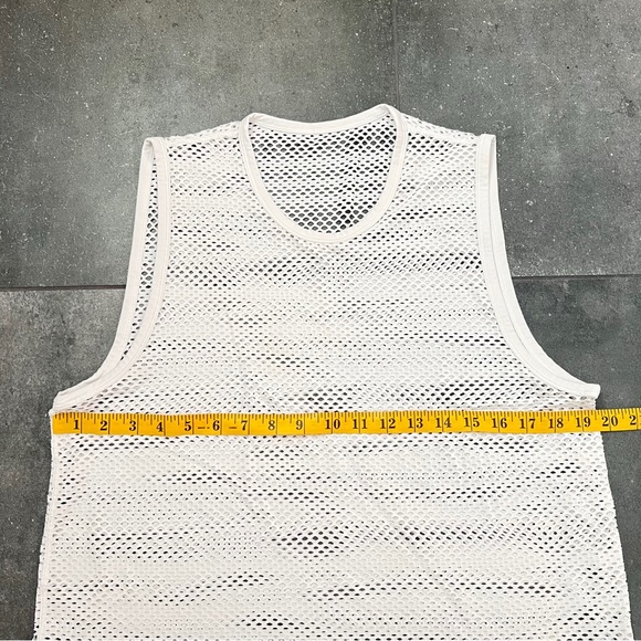 Lululemon Athletica Sweat Your Heart Out Tank White Mesh Cover Top S M - Picture 5 of 7